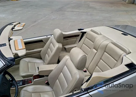 1995 Mercedes-Benz E 320 из США, поврежденный, VIN WDBEA66E8SC283479